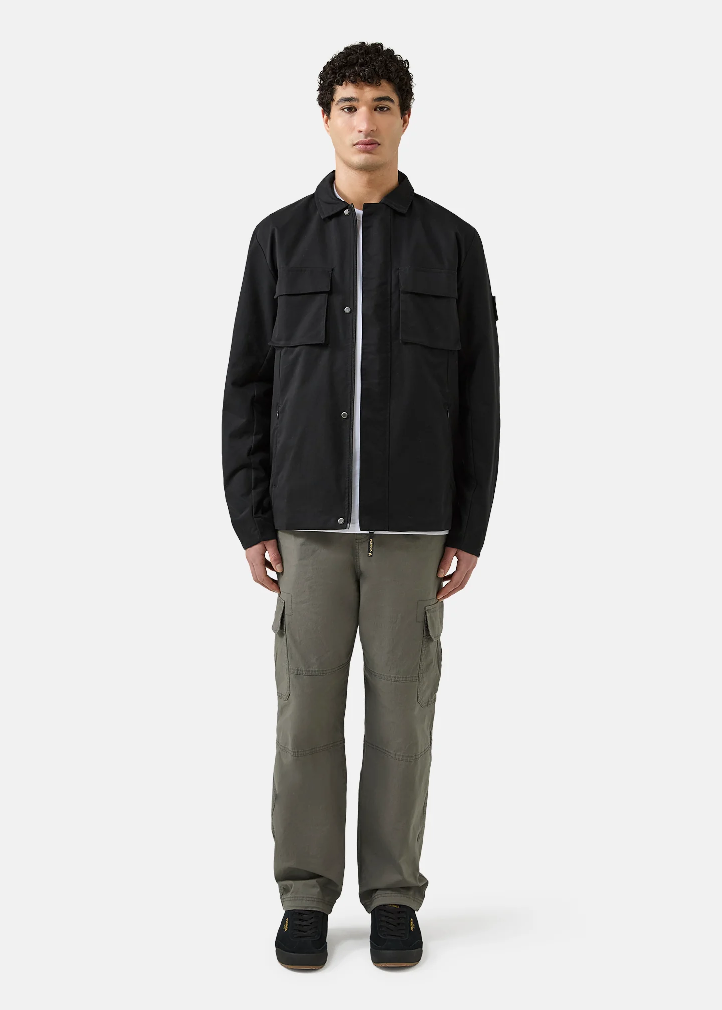 Finn - Black - Image 3
