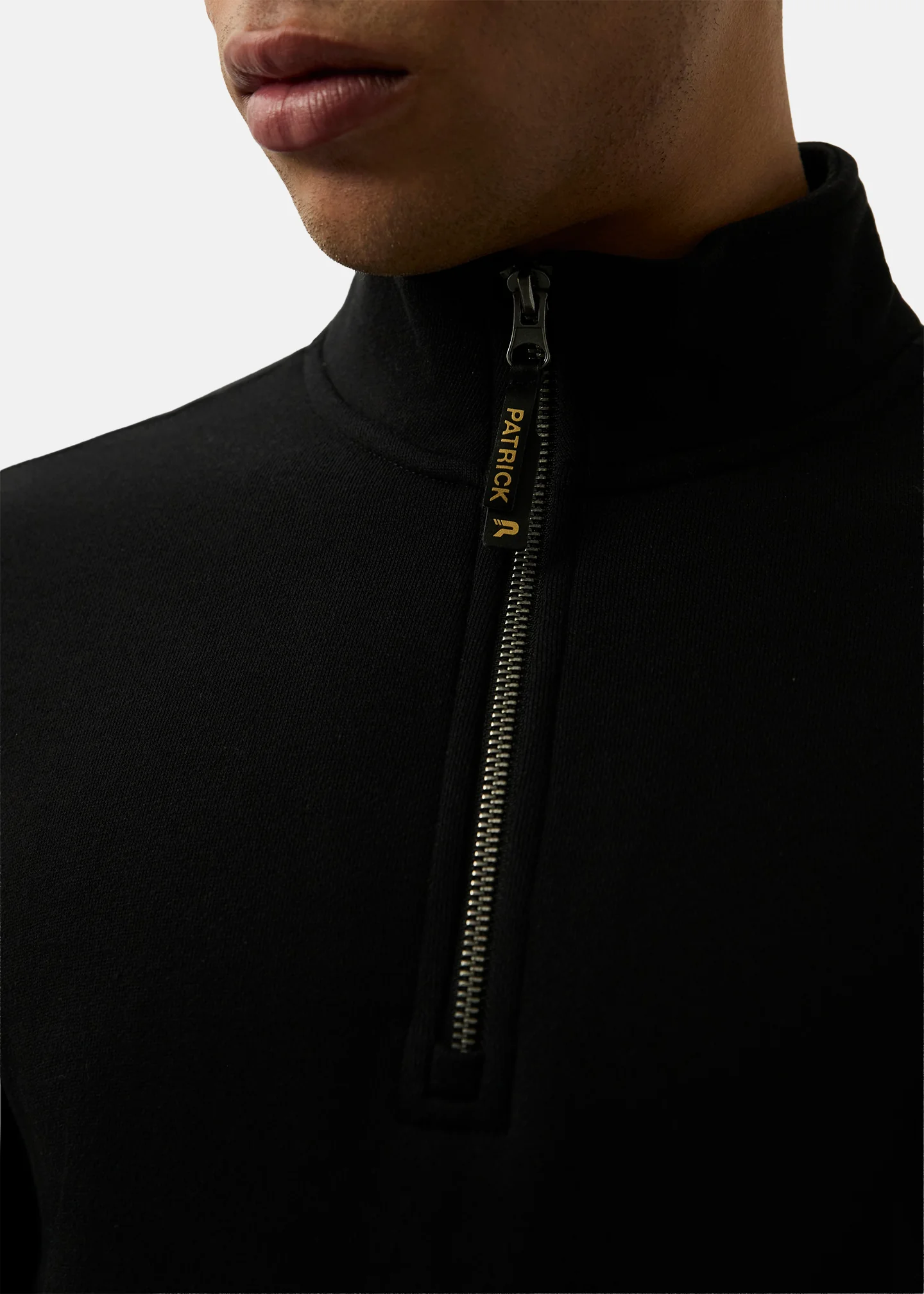 Harlem 1/4 Zip top - Black - Image 5
