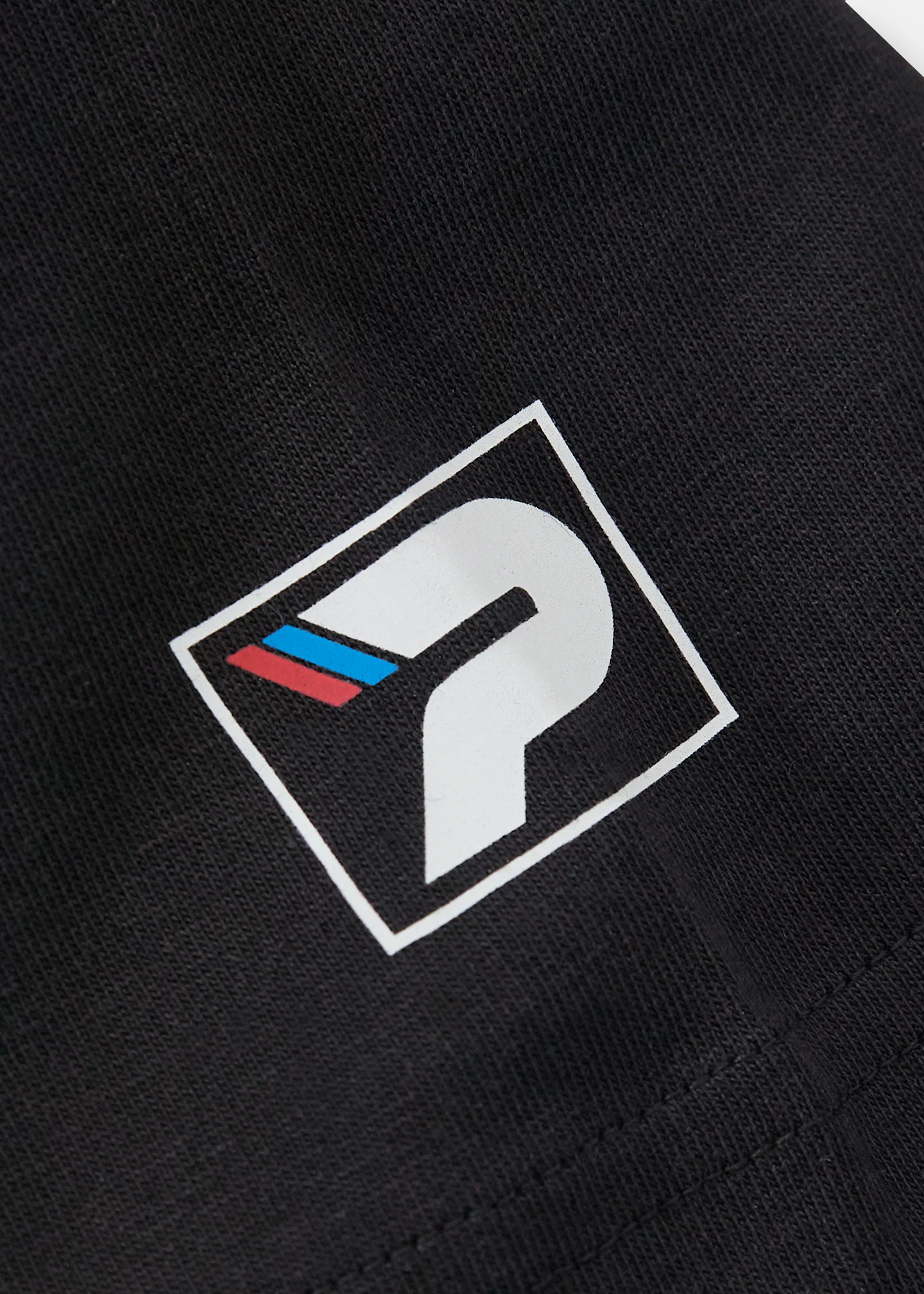 Liv T-Shirt - Black - Image 4